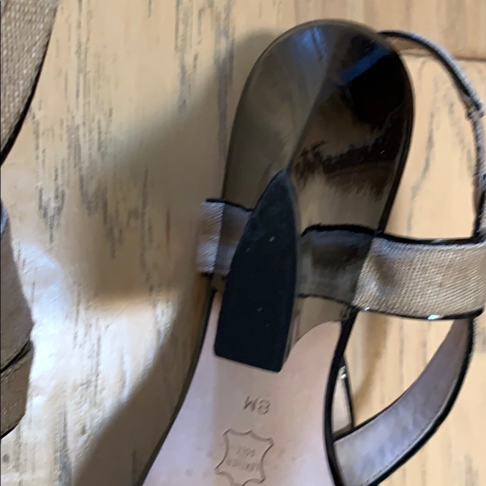 Shoes - Picture 4 of 4